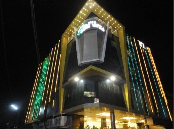Hotel Shree Vatika Бопал Екстериор снимка